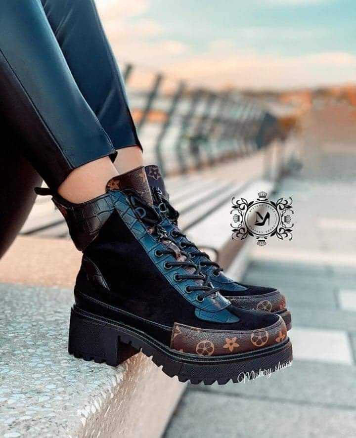 Louis Vuitton M Black Boots for Women for sale